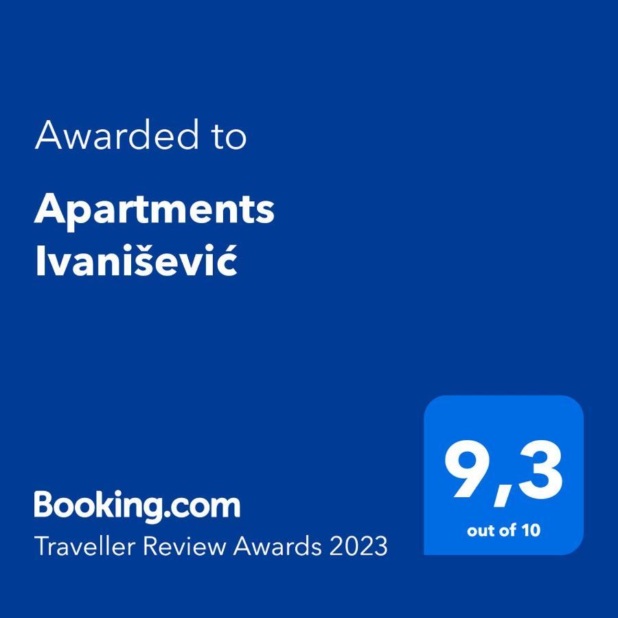 Apartments Ivanisevic Pula Exterior photo